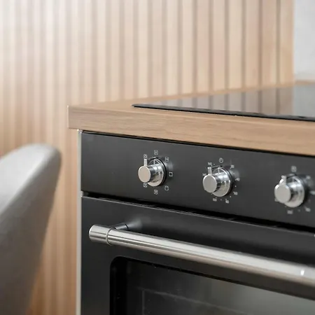 Tasteful With Parking And Gym By Renters Διαμέρισμα *