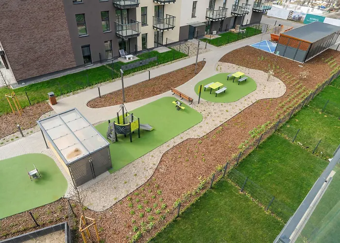 Tasteful With Parking And Gym By Renters * Πόζναν