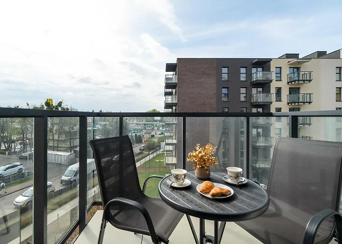 Διαμέρισμα Tasteful With Parking And Gym By Renters Πόζναν